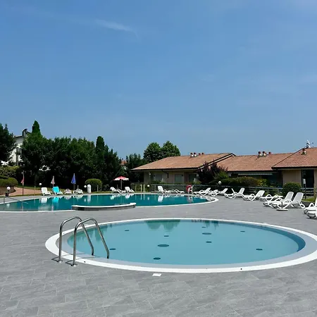 Kristall Pool View By Almanova Residenze *