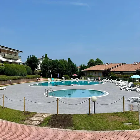 Kristall Pool View By Almanova Residenze * Desenzano del Garda